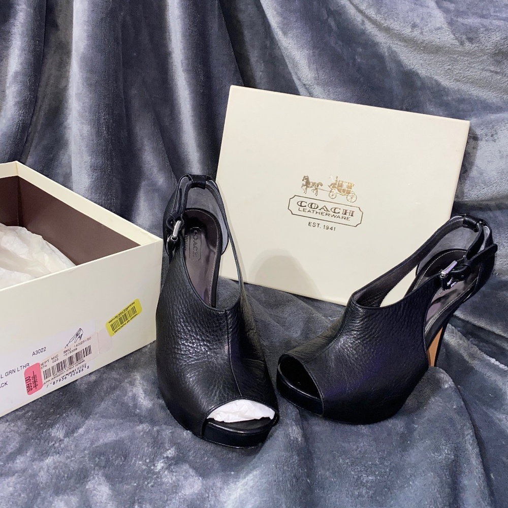 Black Coach heels sz 7.5